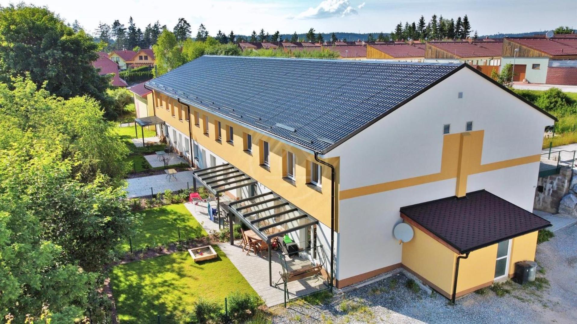 Private Luxury Apartments - Apartman G3 Frymburk Exterior photo